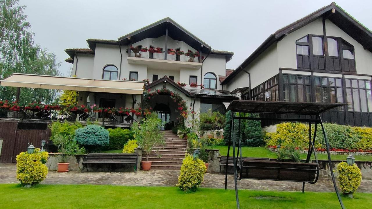 Casa Domneasca Hotel Curtea de Argeş Екстериор снимка