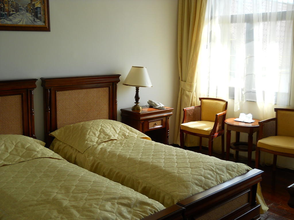 Casa Domneasca Hotel Curtea de Argeş Екстериор снимка